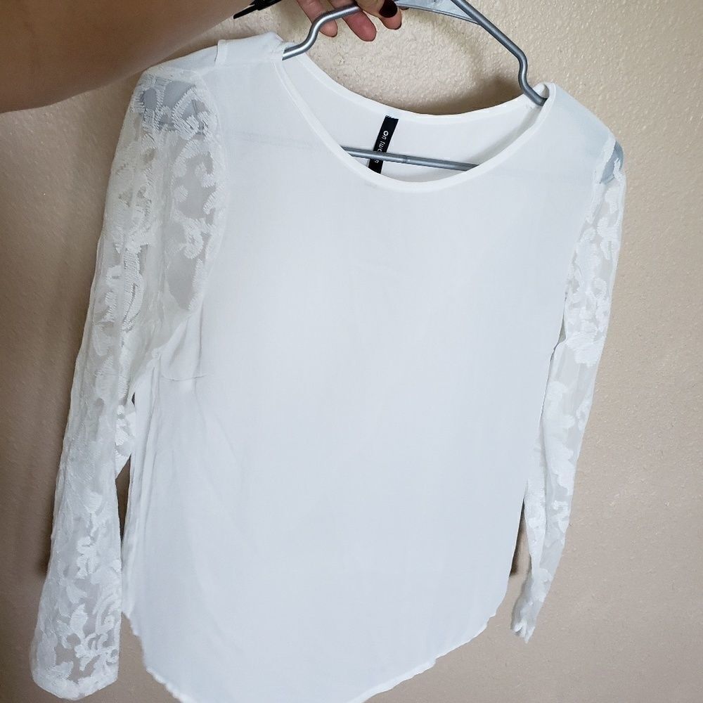 Sheer lace float sleeves open back blouse